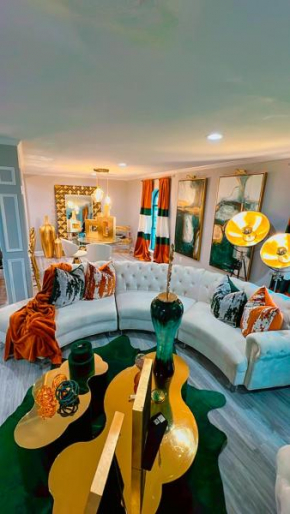 Super Bowl Manor